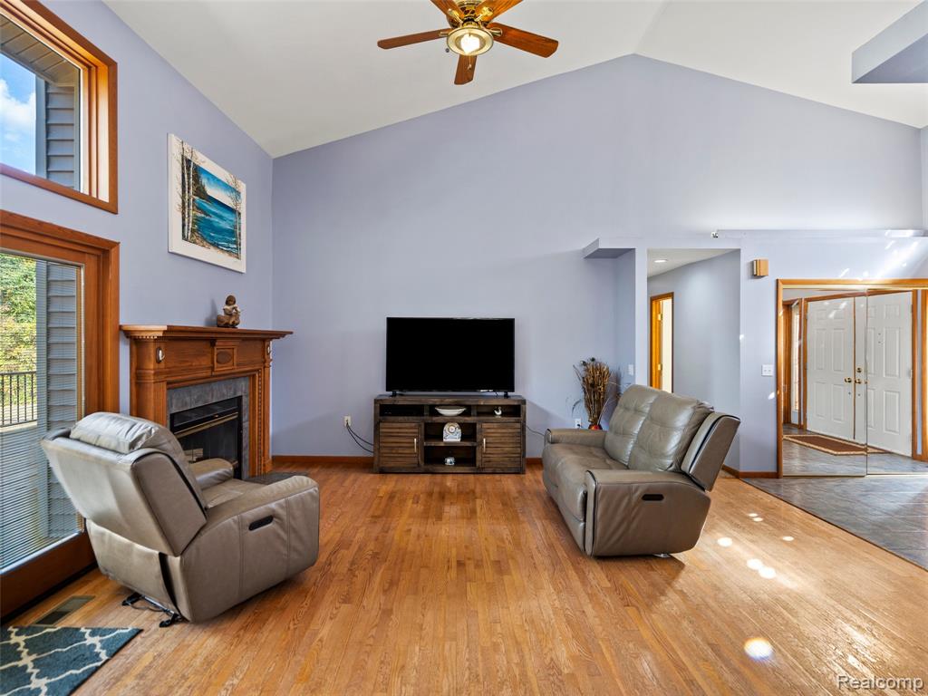 7286 Pine Knob Road Clarkston, MI 48348 - Photo 8 of 71