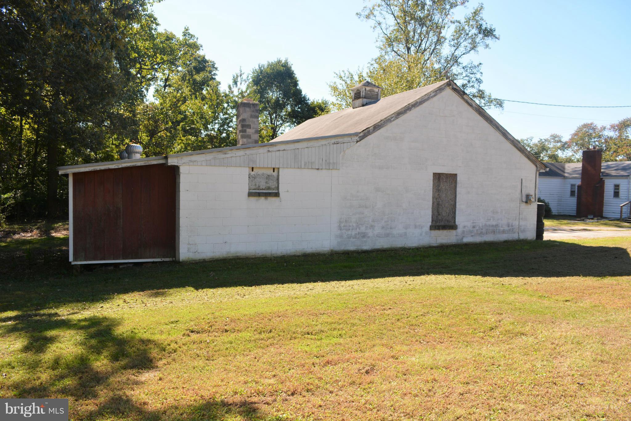 9061 Dumhart Road Laurel, MD 20723 - Photo 5 of 20 Garage, Large Shed, Small Shed