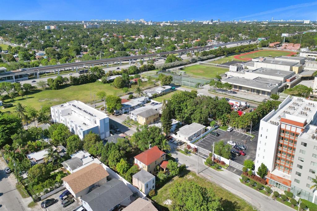 Allapattah Miami, FL 33142 - Photo 56 of 58 an aerial view of residential houses with outdoor space