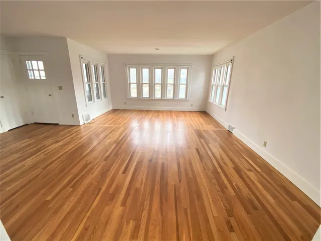 $1,400 | 105 Helen Street, Unit 2, Binghamton, NY 13905