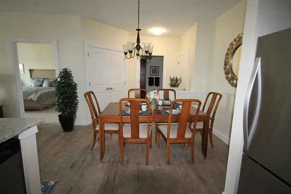 $3,400 | 1 Regency Village Way, Unit 205, Merrimac, MA 01860