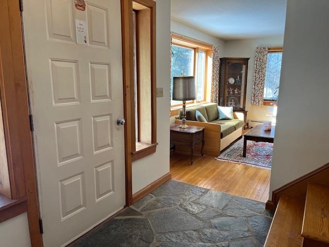 4 Haskins Road Hanover, NH 03755 - Photo 2 of 22