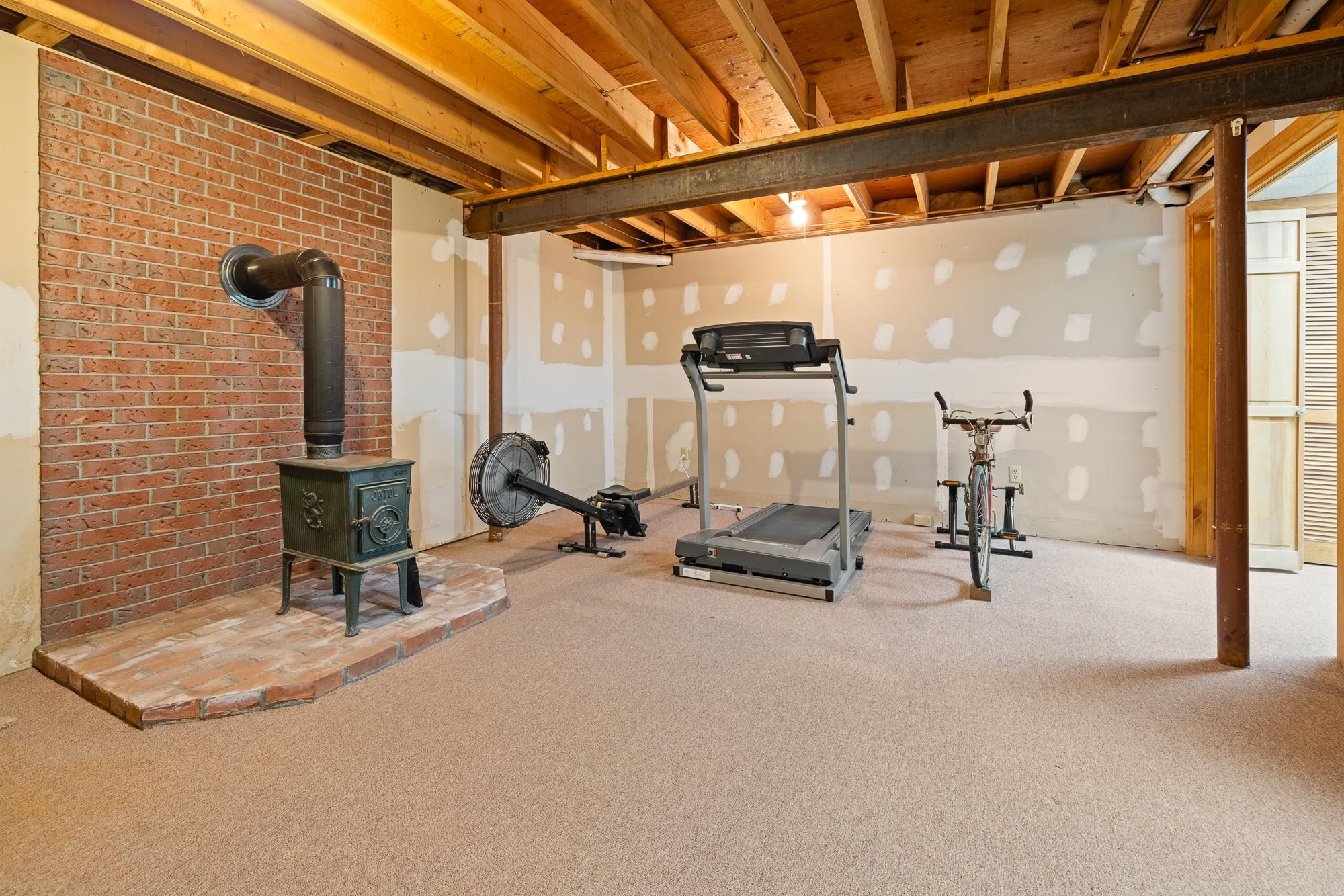 4 Haskins Road Hanover, NH 03755 - Photo 36 of 42