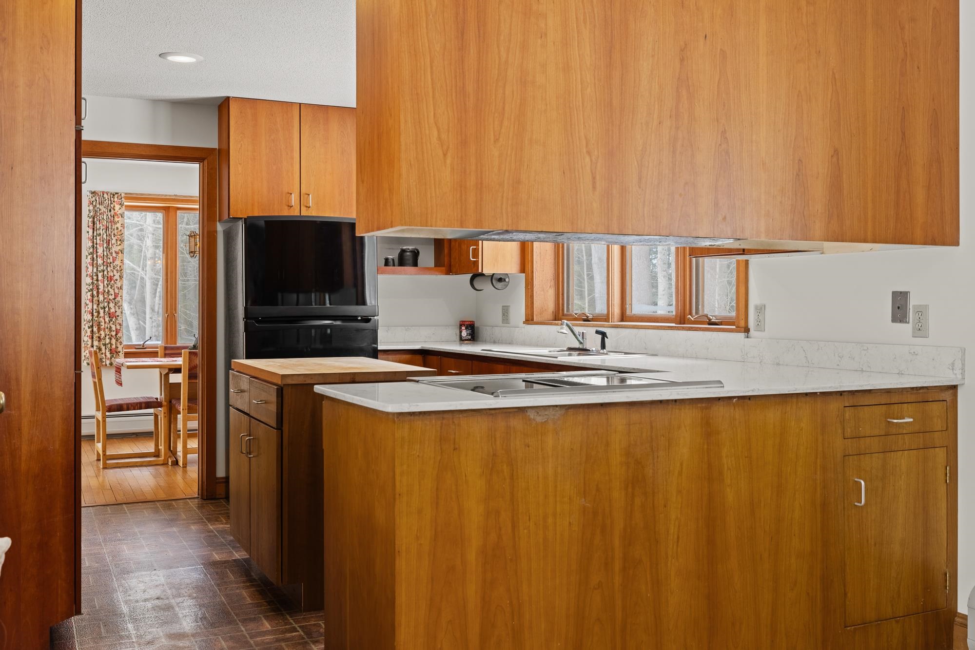 4 Haskins Road Hanover, NH 03755 - Photo 8 of 42