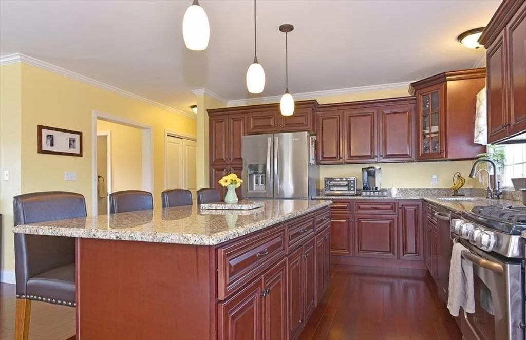 7 Morgans Way Swansea, MA 02777 - Photo 14 of 26 Gallery Image 14
