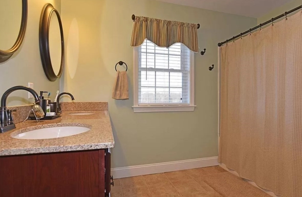 7 Morgans Way Swansea, MA 02777 - Photo 23 of 26 Gallery Image 23