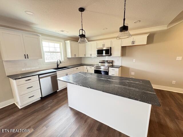 1036 Pathways Drive Seymour, TN 37865 - Photo 2 of 16 IMG_7739