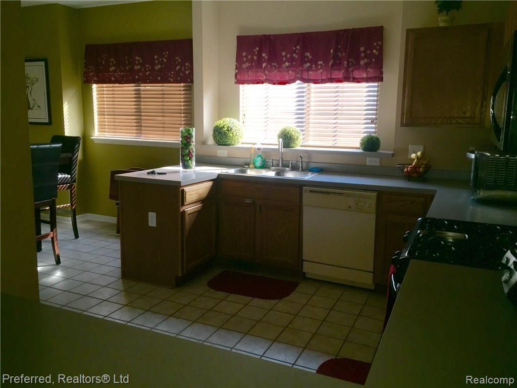 22674 Goddard Road Taylor, MI 48180 - Photo 5 of 12 FullSizeRender-6.jpg