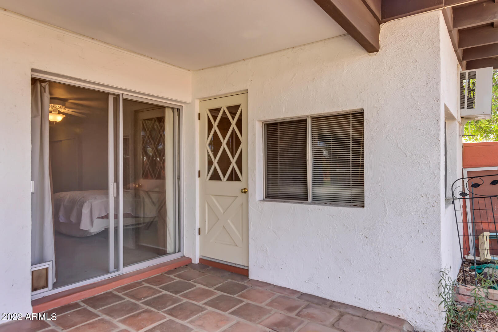 114 East Calavar Road Phoenix, AZ 85022 - Photo 29 of 39 29-Calavar