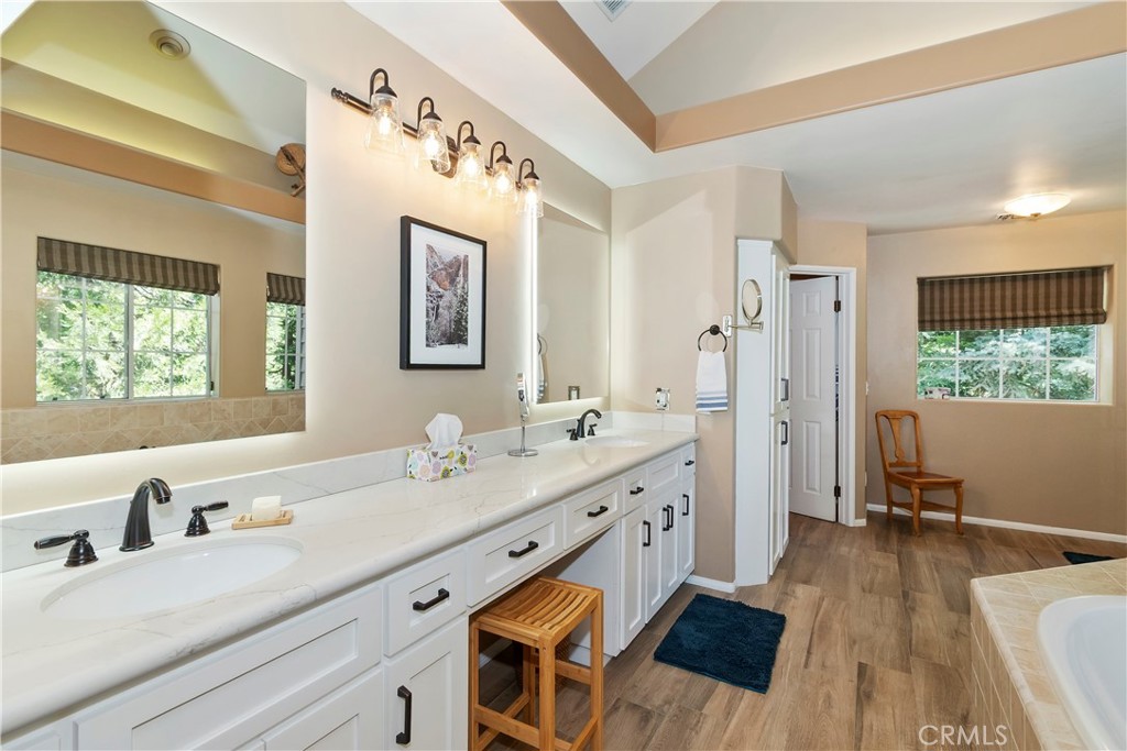 355 Cedar Ridge Drive Lake Arrowhead, CA 92352 - Photo 20 of 64 Double vanity. Lightetd mirrors.