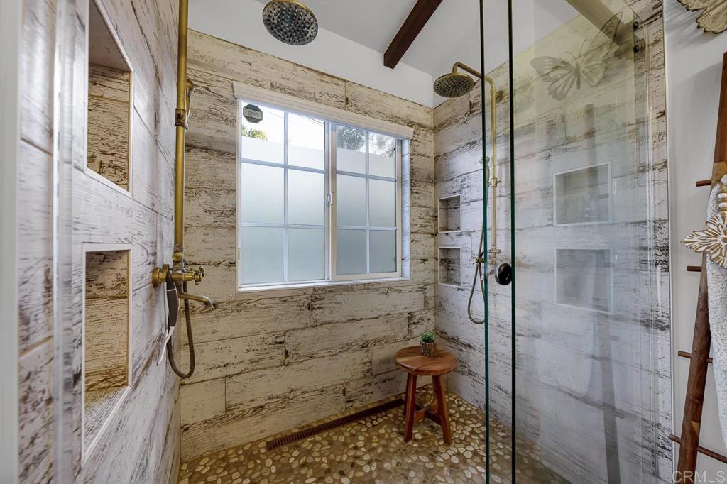 1356 South Grade Road Alpine, CA 91901 - Photo 17 of 68 Primary Bathroom