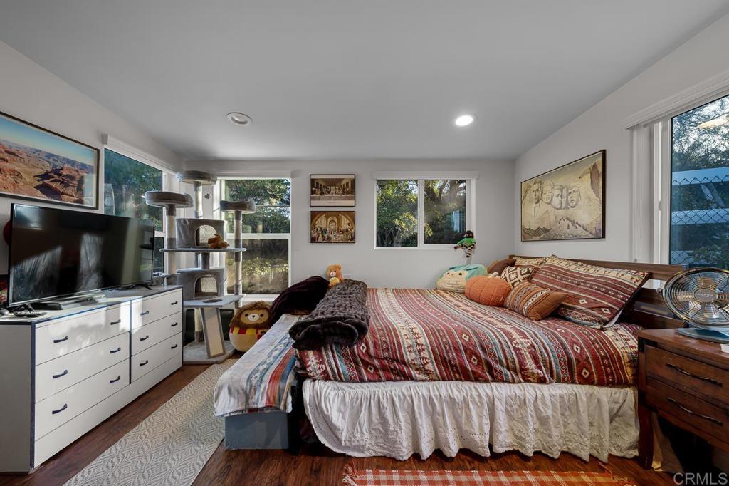 1356 South Grade Road Alpine, CA 91901 - Photo 26 of 68 a living room with furniture and a flat screen tv