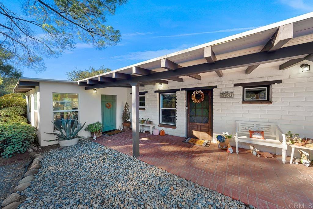 1356 South Grade Road Alpine, CA 91901 - Photo 3 of 68