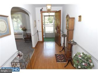 225 West Knowlton Road Aston, PA 19014 - Photo 2 of 12 Gallery Image 2