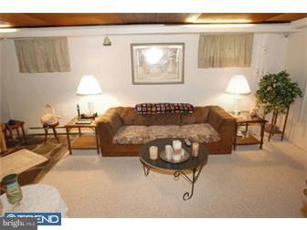 225 West Knowlton Road Aston, PA 19014 - Photo 9 of 12 Family Room