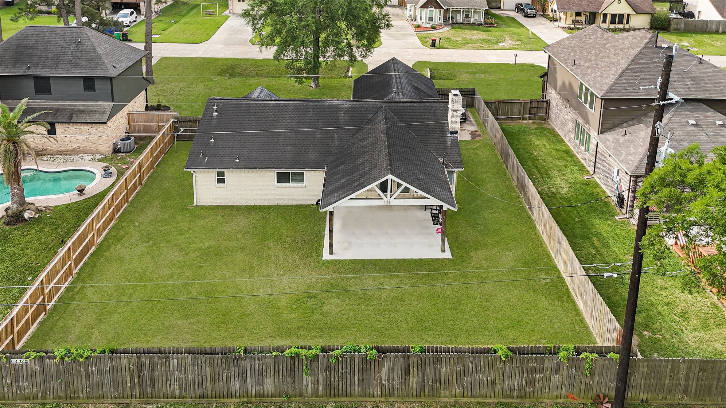 9611 Pinehurst Street Baytown, TX 77521 - Photo 35 of 37