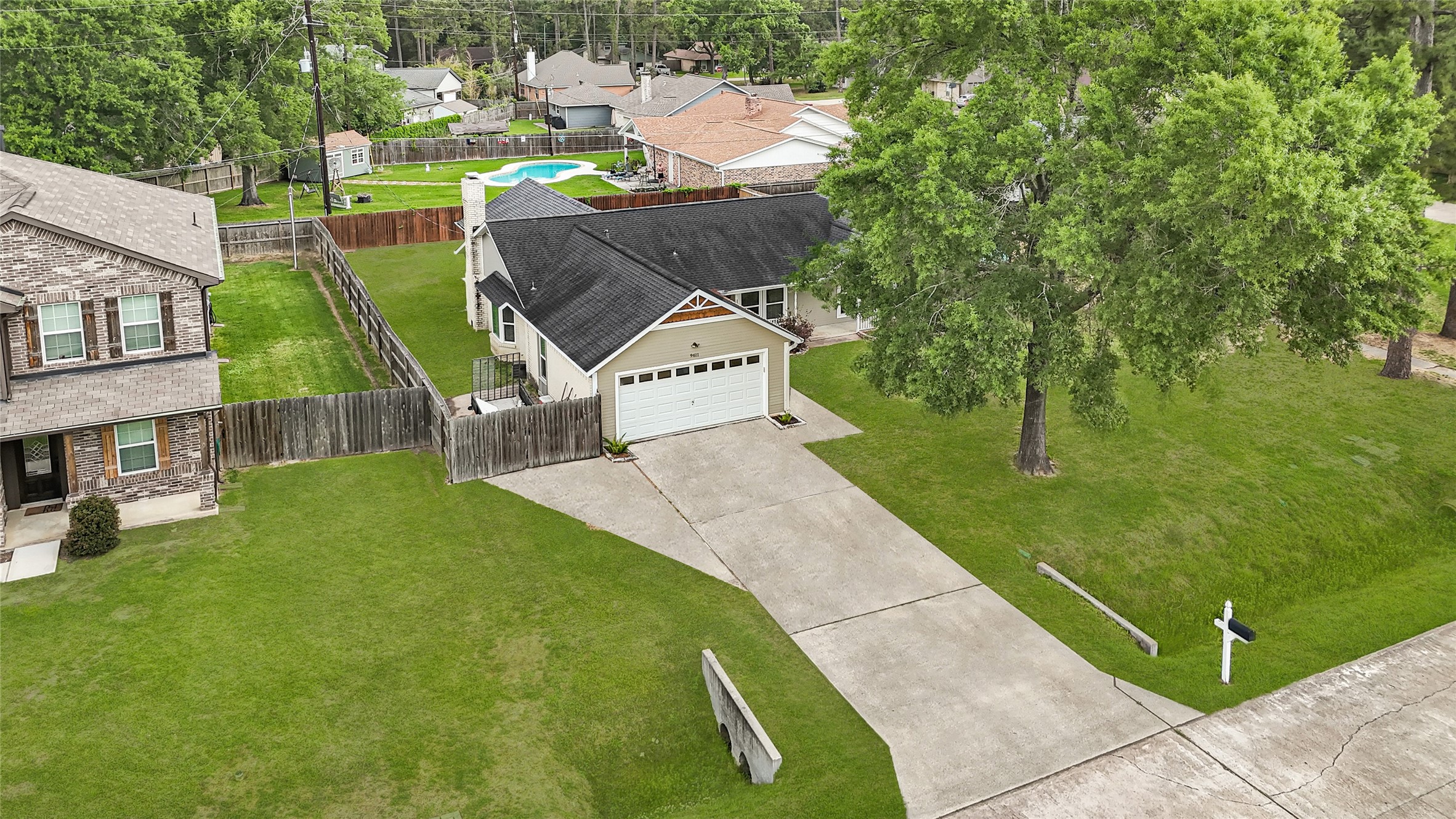 9611 Pinehurst Street Baytown, TX 77521 - Photo 37 of 37
