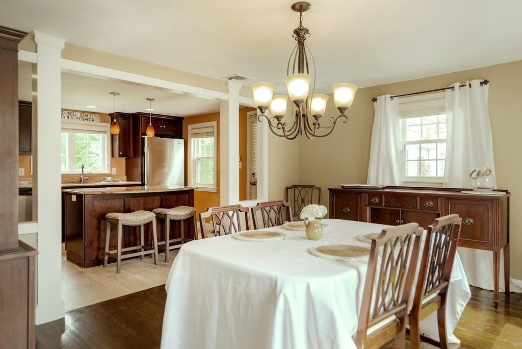 99 Topsfield Road Ipswich, MA 01938 - Photo 4 of 25