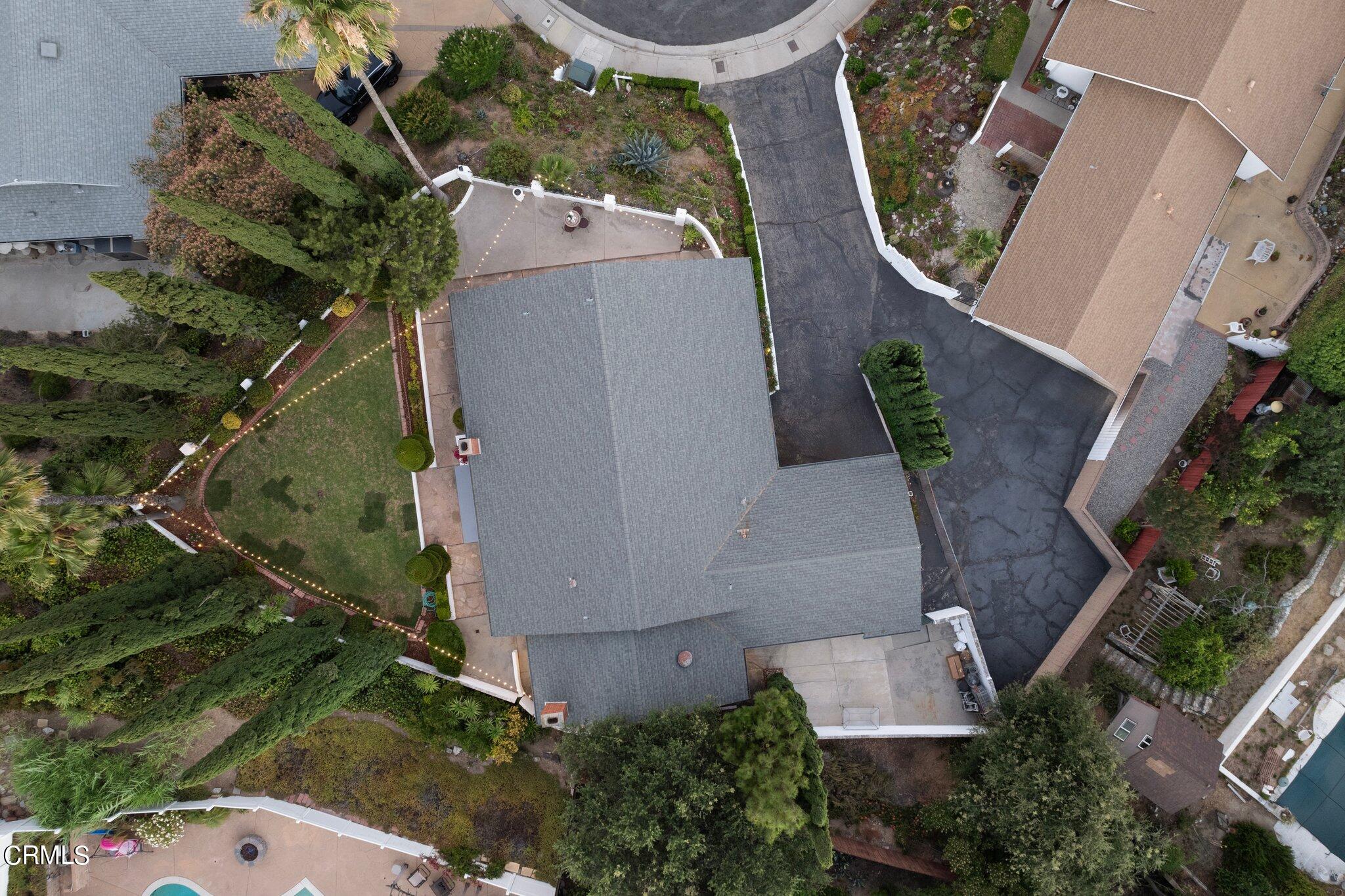 9356 Skyview Terrace Tujunga, CA 91042 - Photo 37 of 39 an aerial view of a house