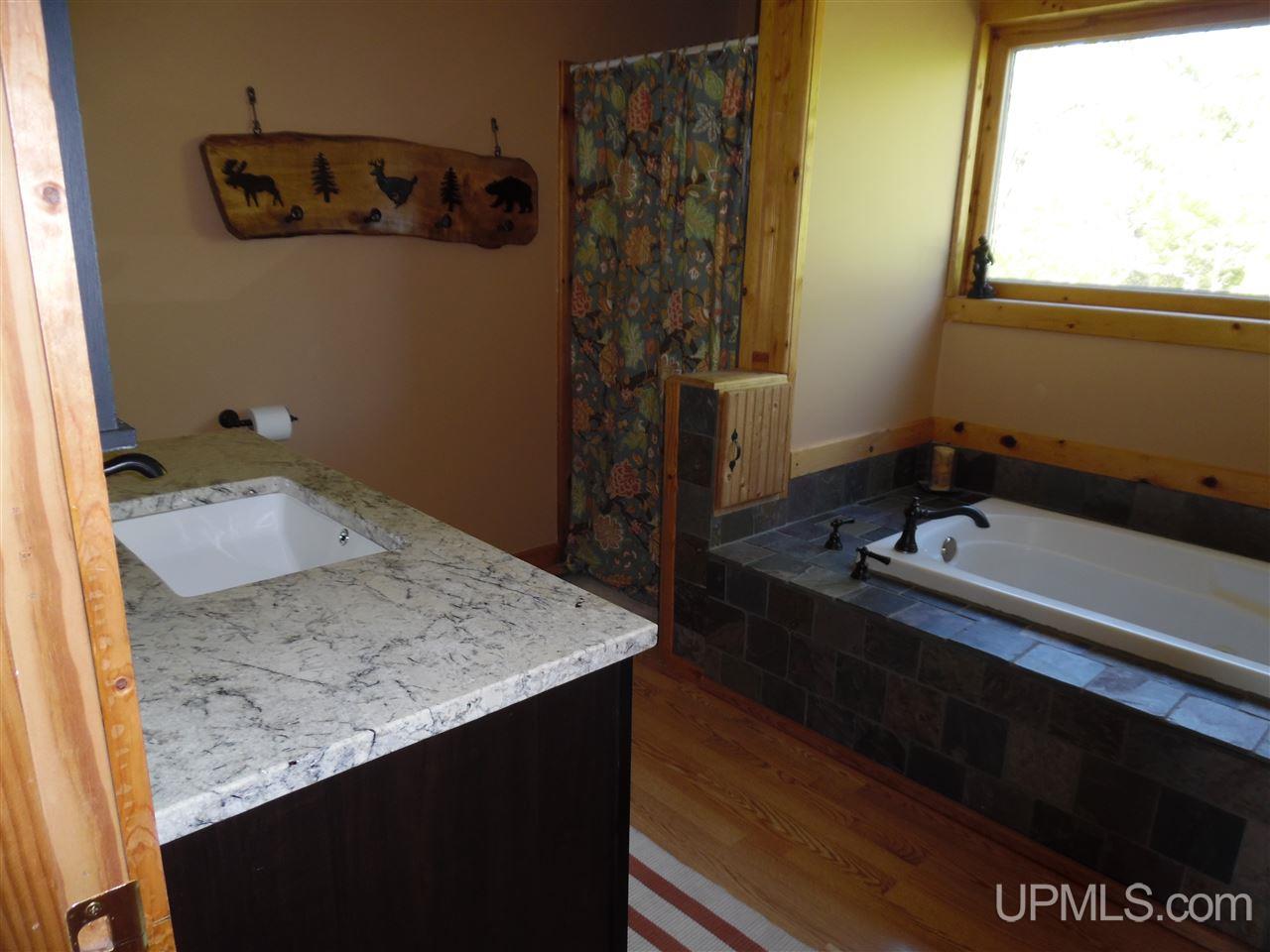 30202 Lincoln School Road Calumet, MI 49913 - Photo 6 of 34