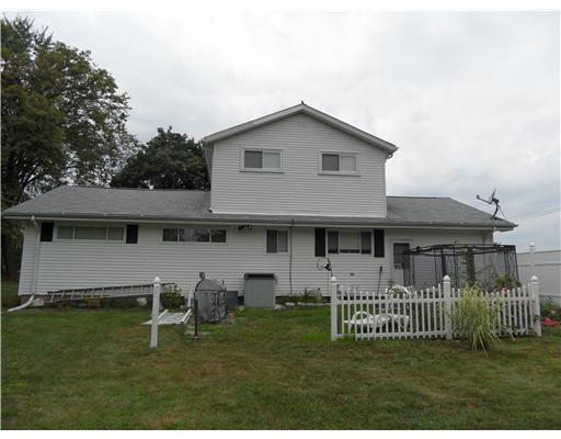 781 Louis Avenue Rochester, PA 15074 - Photo 3 of 10 Exterior Back.