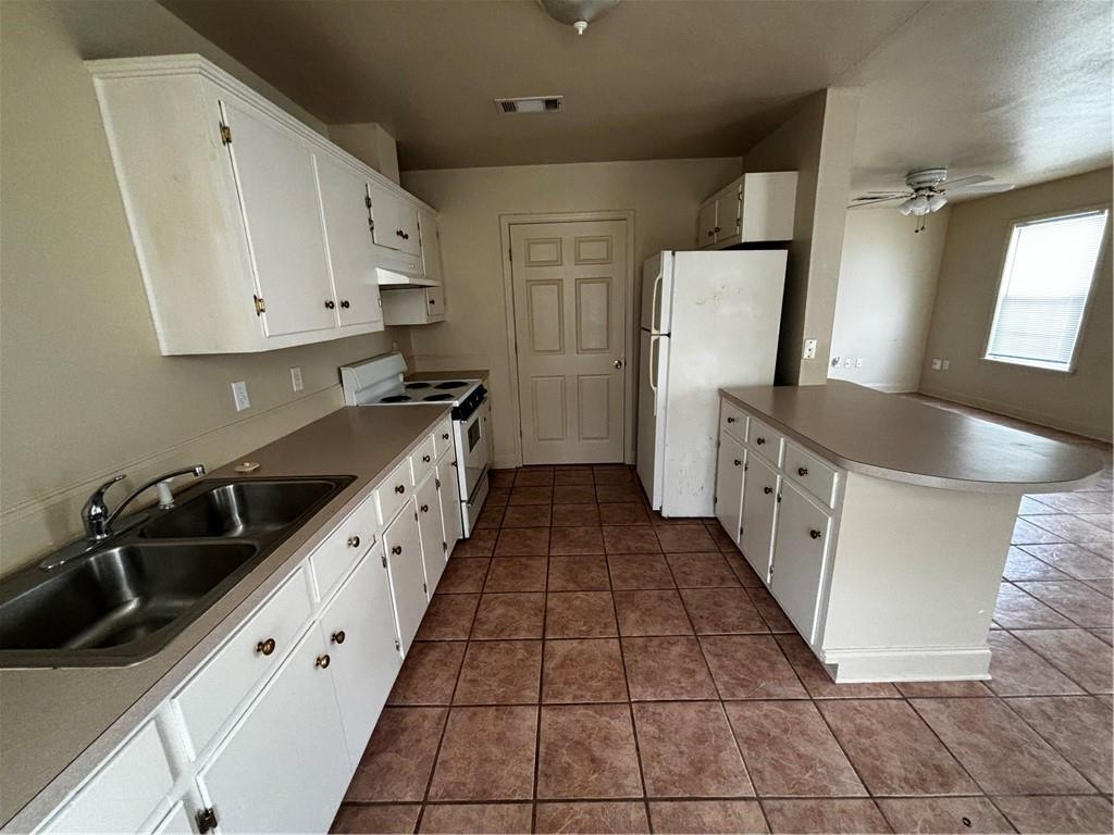 16037 Jr Drive, Unit B Hammond, LA 70401 - Photo 3 of 7