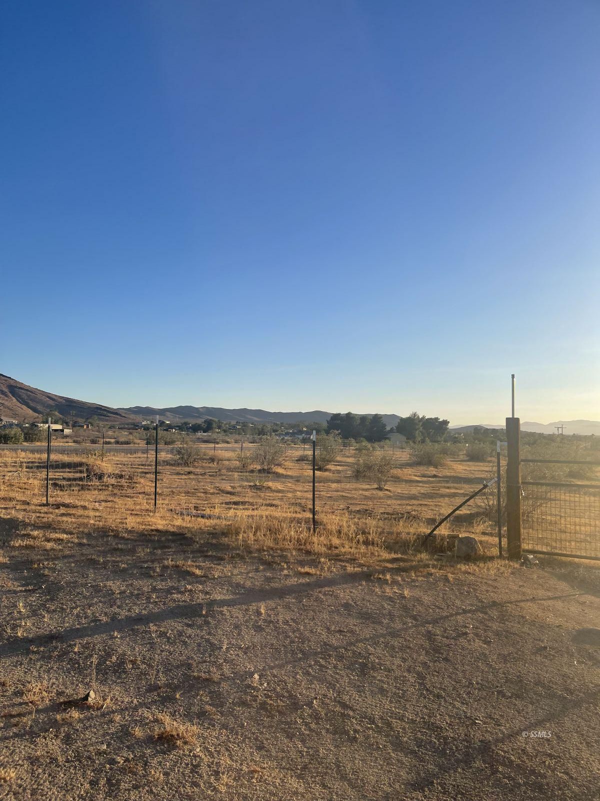 Gateway Boulevard South Ridgecrest, CA 93555 - Photo 7 of 24