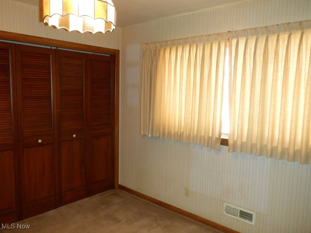 1203 Old Rockside Road Cleveland, OH 44134 - Photo 29 of 50