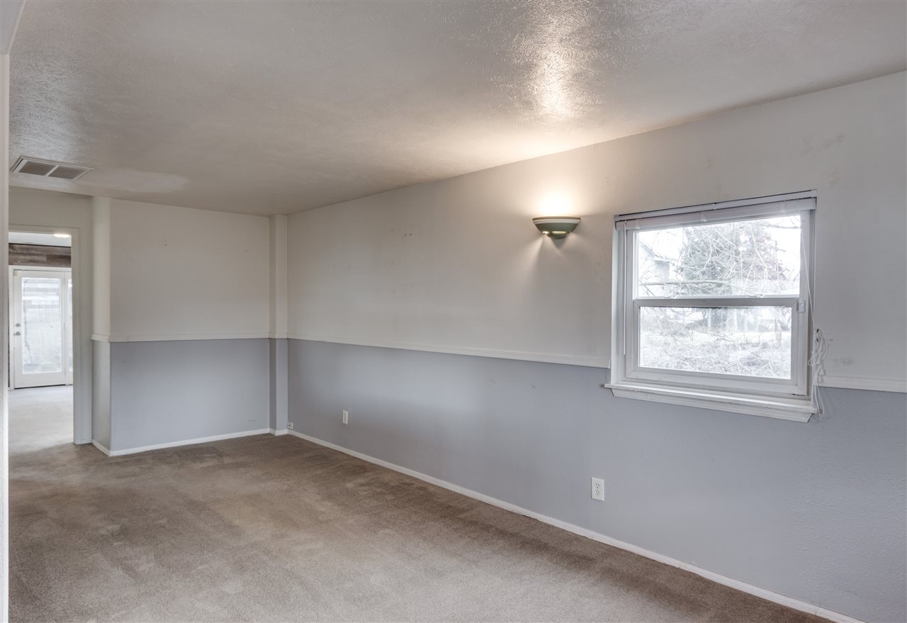 608 North Dick Road Spokane Valley, WA 99212 - Photo 6 of 20 Gallery Image 6