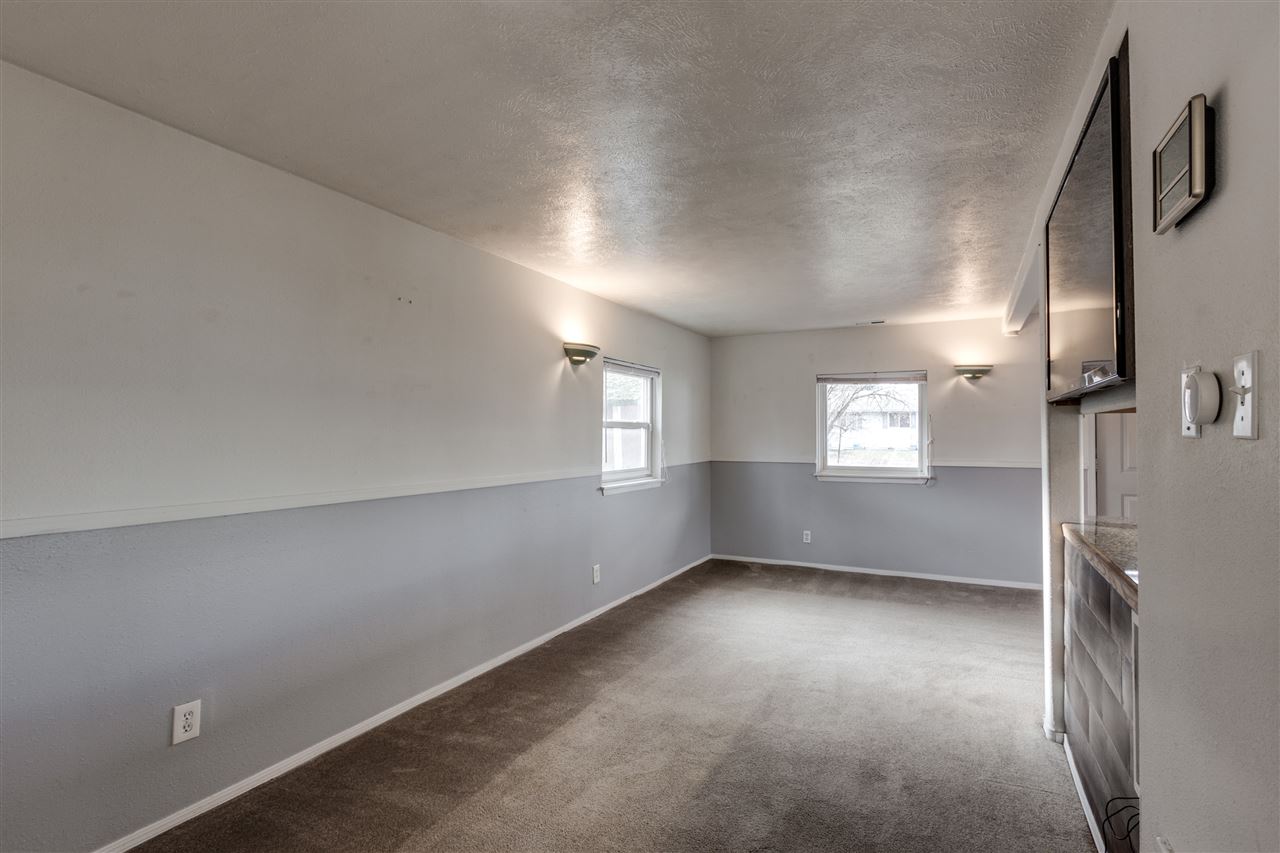 608 North Dick Road Spokane Valley, WA 99212 - Photo 7 of 20 Gallery Image 7