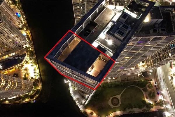 $55,000 | 465 Brickell Avenue, Unit 5701, Miami, FL 33131