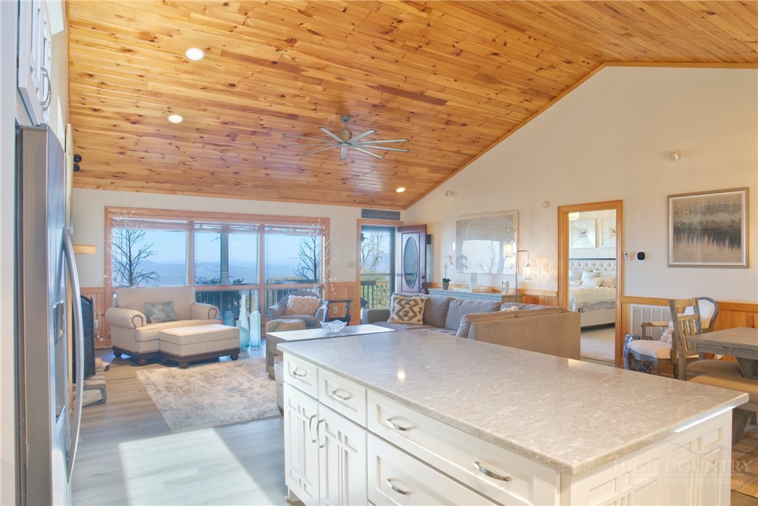 230 Twin Ponds Road Banner Elk, NC 28604 - Photo 23 of 48