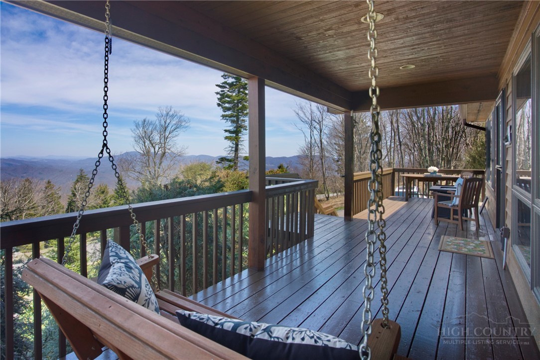 230 Twin Ponds Road Banner Elk, NC 28604 - Photo 31 of 48