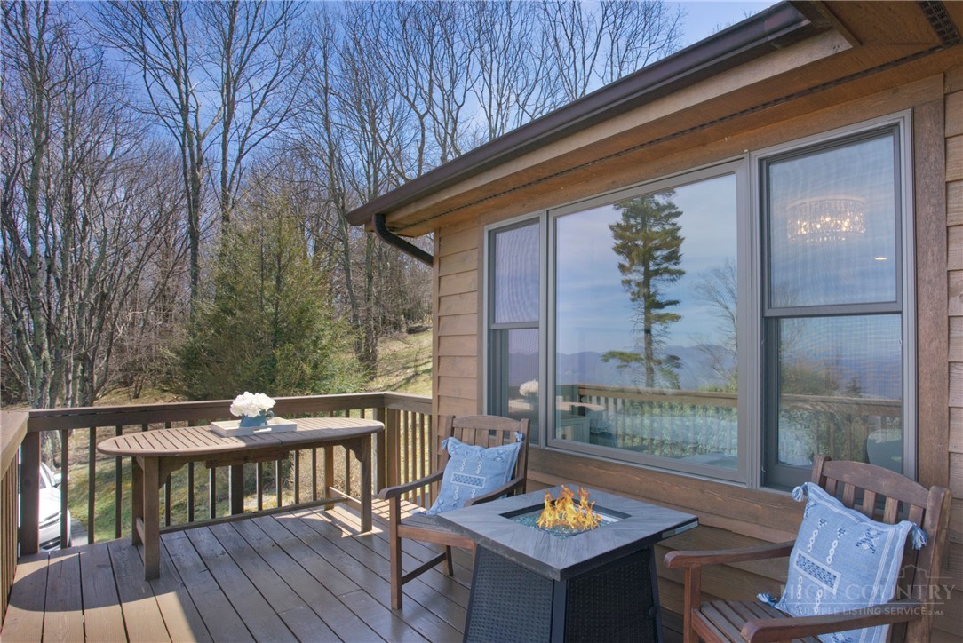 230 Twin Ponds Road Banner Elk, NC 28604 - Photo 32 of 48