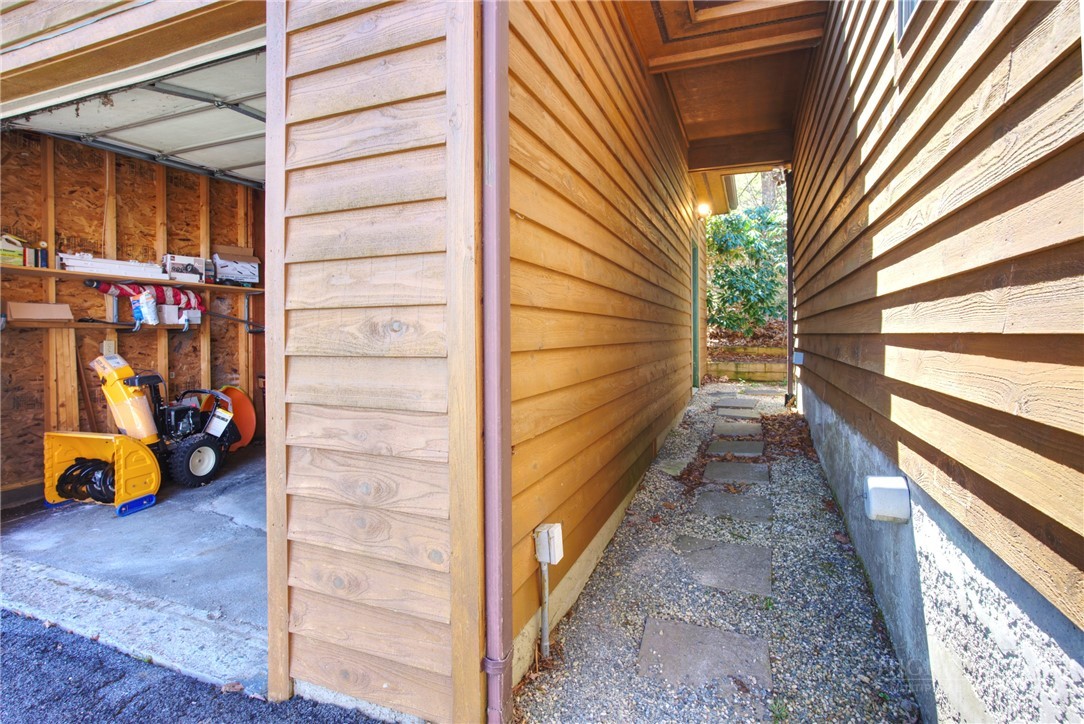 230 Twin Ponds Road Banner Elk, NC 28604 - Photo 36 of 48