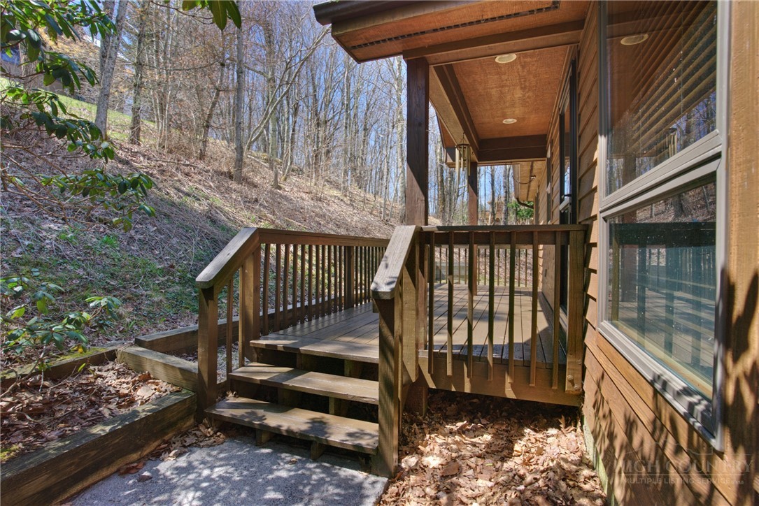 230 Twin Ponds Road Banner Elk, NC 28604 - Photo 37 of 48