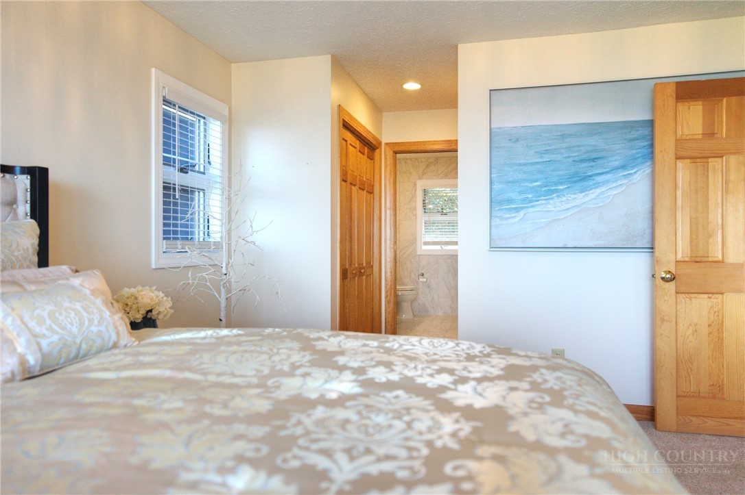 230 Twin Ponds Road Banner Elk, NC 28604 - Photo 8 of 48