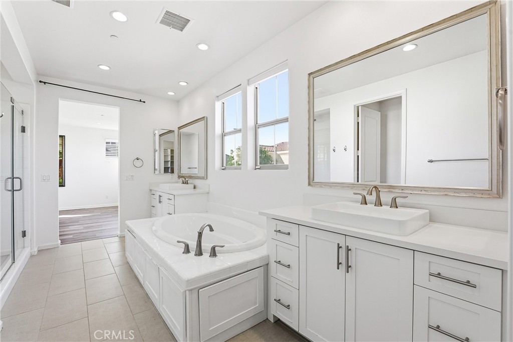 217 Compass Irvine, CA 92618 - Photo 27 of 51