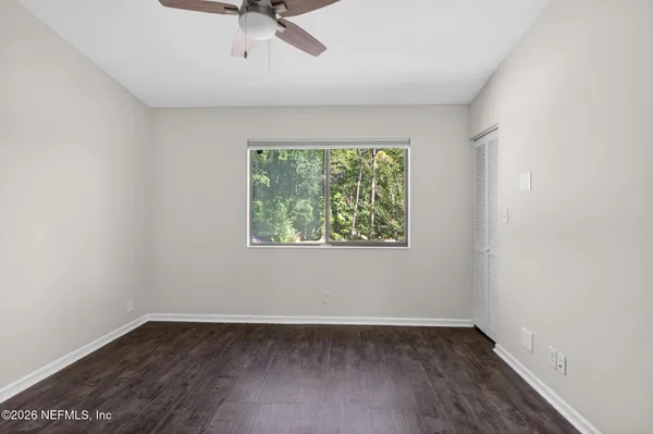 $2,000 | 7701 Baymeadows Circle West, Unit 1052, Jacksonville, FL 32256