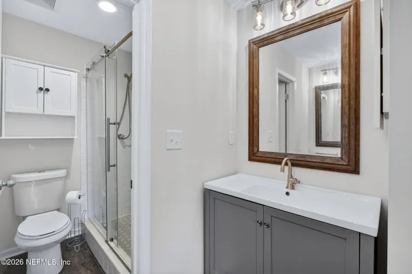 $2,000 | 7701 Baymeadows Circle West, Unit 1052, Jacksonville, FL 32256