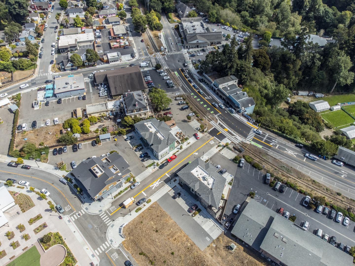 237 Siesta Drive Aptos, CA 95003 - Photo 40 of 43 an aerial view of a city