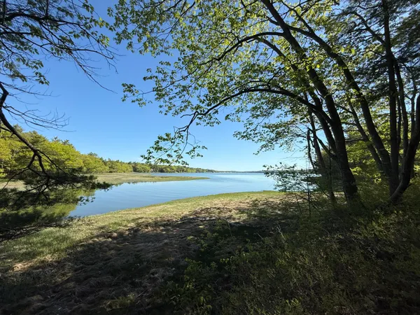 $49,900 | 12 Starboard Lane, Freeport, ME 04032