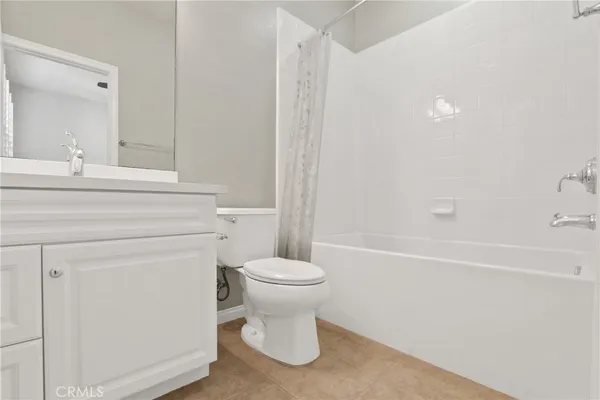 $4,400 | 34 Talisman, Irvine, CA 92620