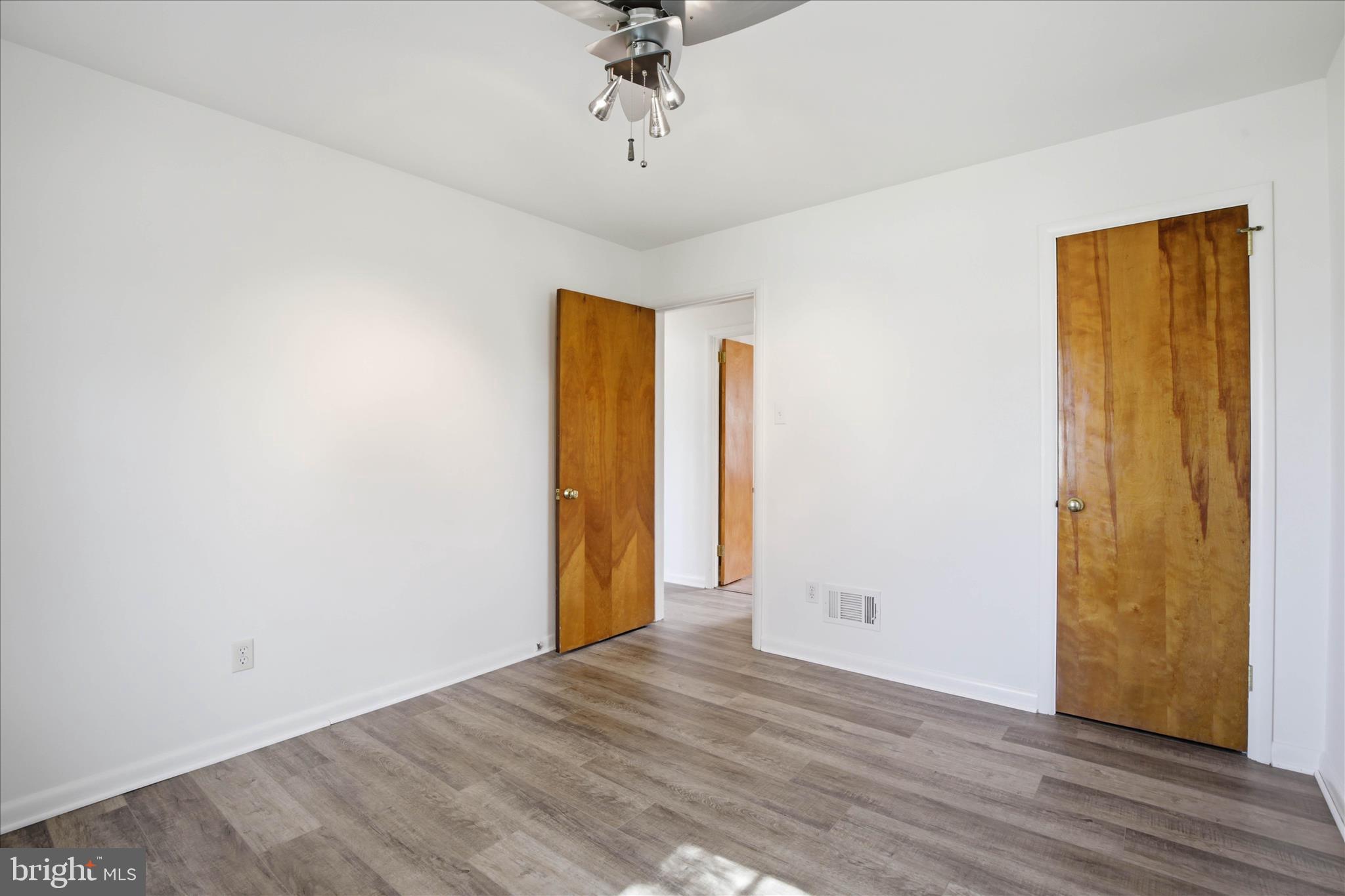 319 Dahlia Road Lancaster, PA 17602 - Photo 7 of 21