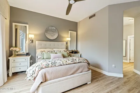 $925,000 | 19475 North Grayhawk Drive, Unit 1052, Scottsdale, AZ 85255