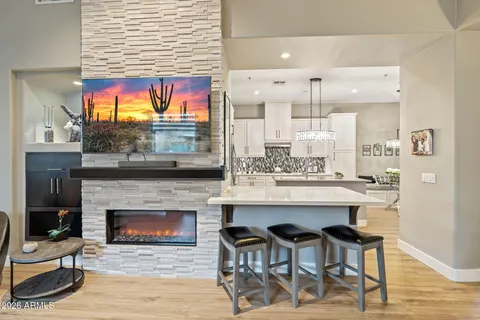 $925,000 | 19475 North Grayhawk Drive, Unit 1052, Scottsdale, AZ 85255