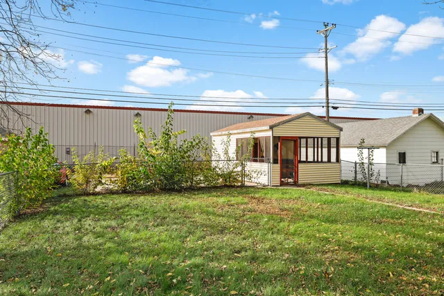 $229,900 | 1641 Avon Street, La Crosse, WI 54603