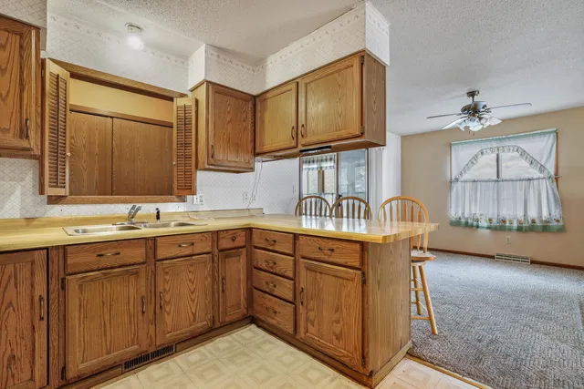 $229,900 | 1641 Avon Street, La Crosse, WI 54603