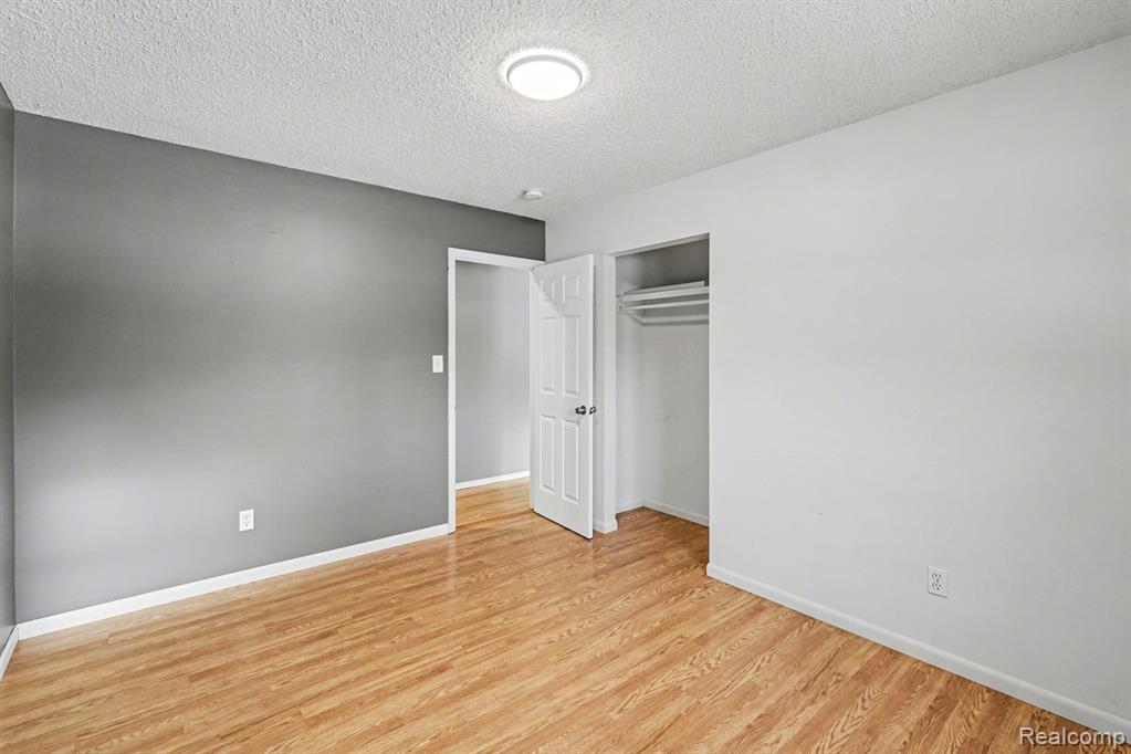 15235 Eddy Lake Road Fenton, MI 48430 - Photo 15 of 32 Gallery Image 15