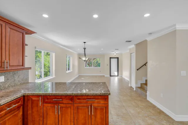 $899,000 | 30 Seagate Boulevard, Key Largo, FL 33037